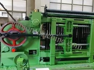 কেনা পাথরের খাঁচার জন্য 4000mm গ্যালভানাইজড স্বয়ংক্রিয় গ্যাবিয়ন মেশিন 80*100mm তারের জাল অনলাইন উত্পাদন